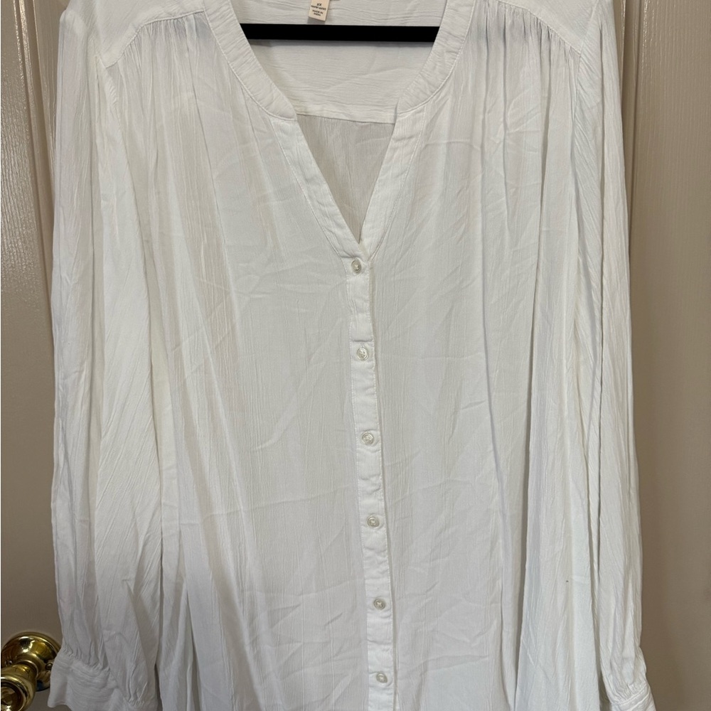 Terra & Sky White Button-Up Blouse